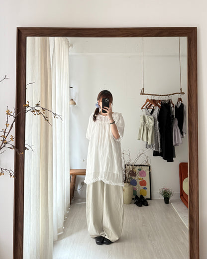 皺皺氣球袖花邊blouse(免燙款）