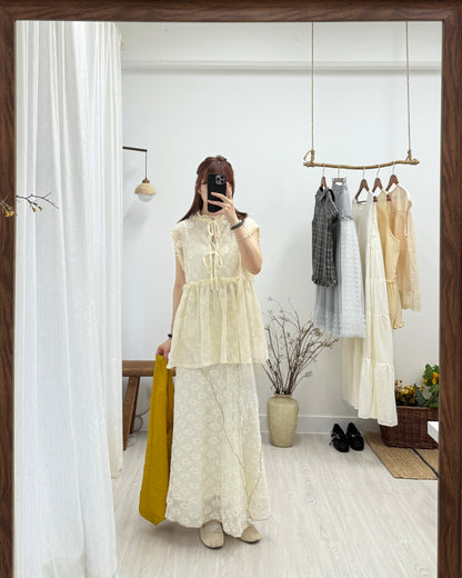 Line & Vine Top