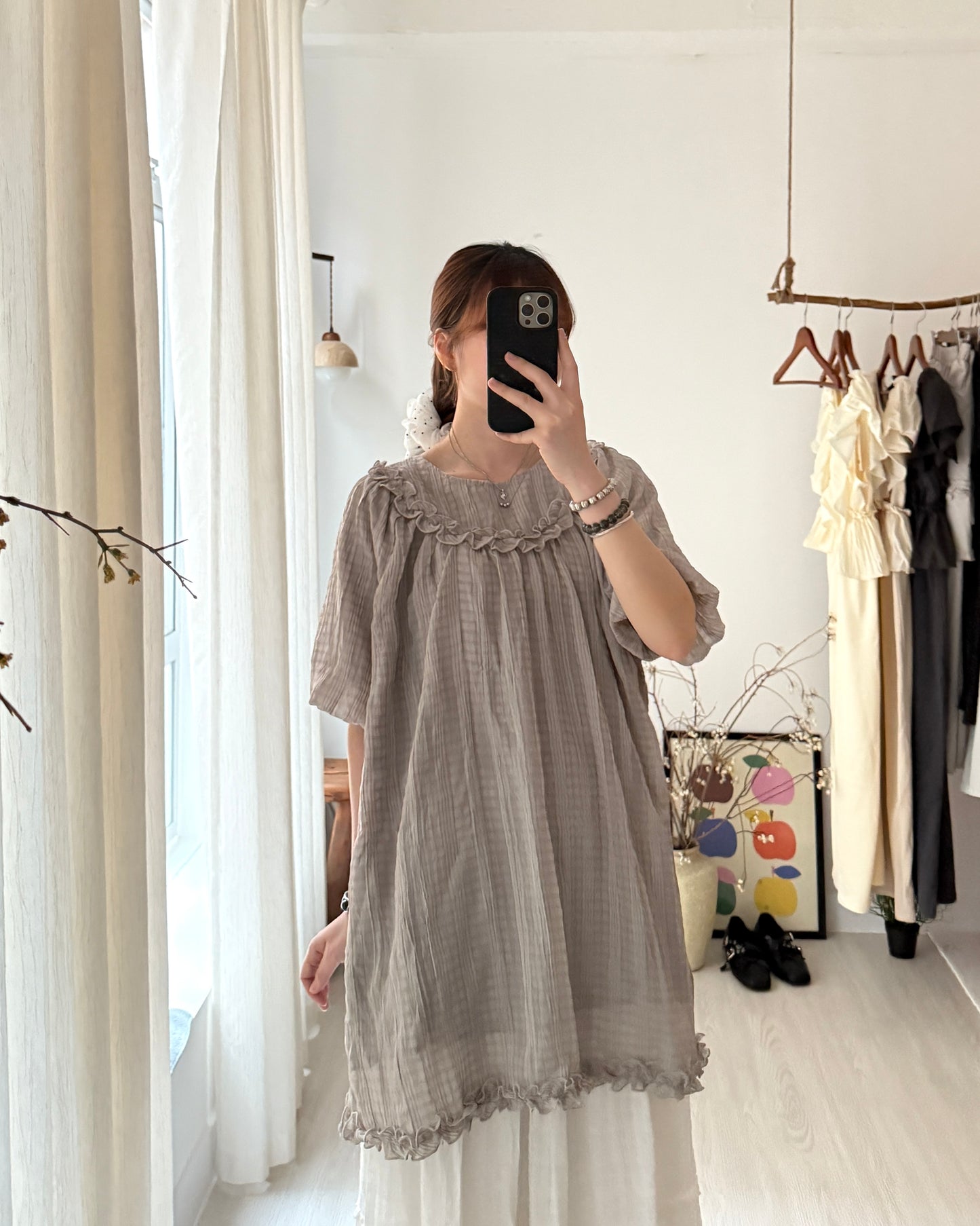 皺皺氣球袖花邊blouse(免燙款）