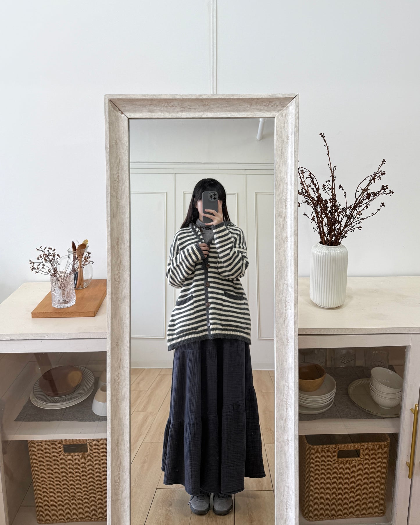 peekaboo cardigan🎠