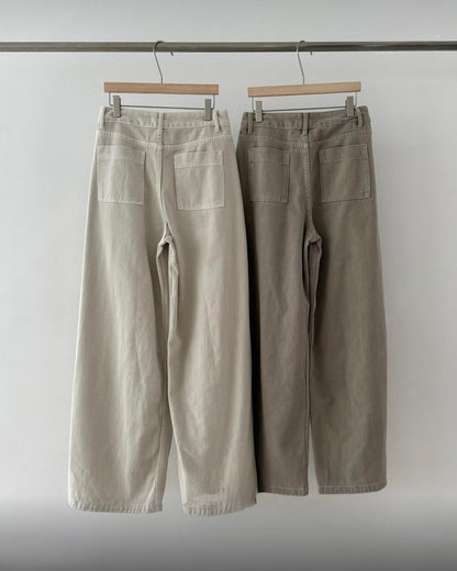 Weekly jeans