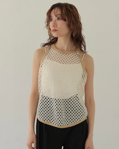 窿窿tank top