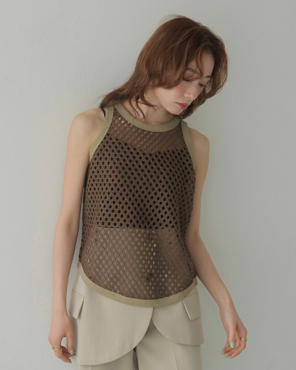 窿窿tank top