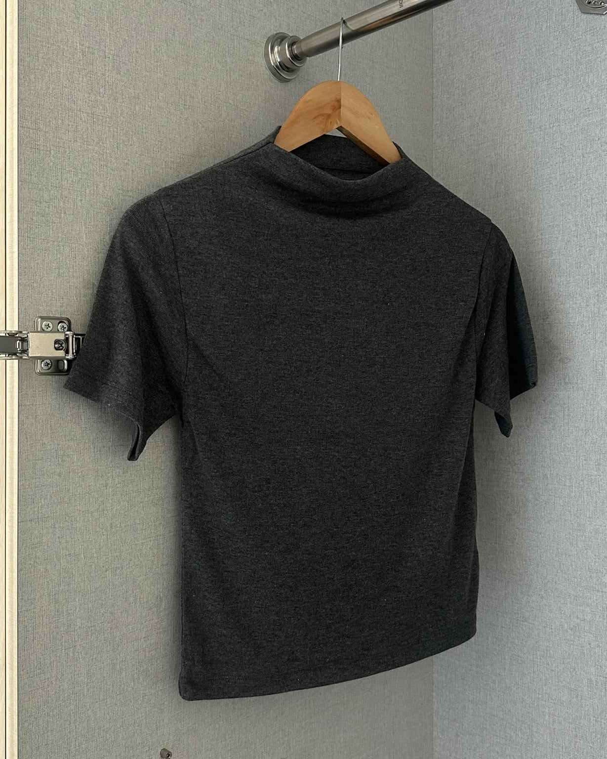 糯米糍高領tee