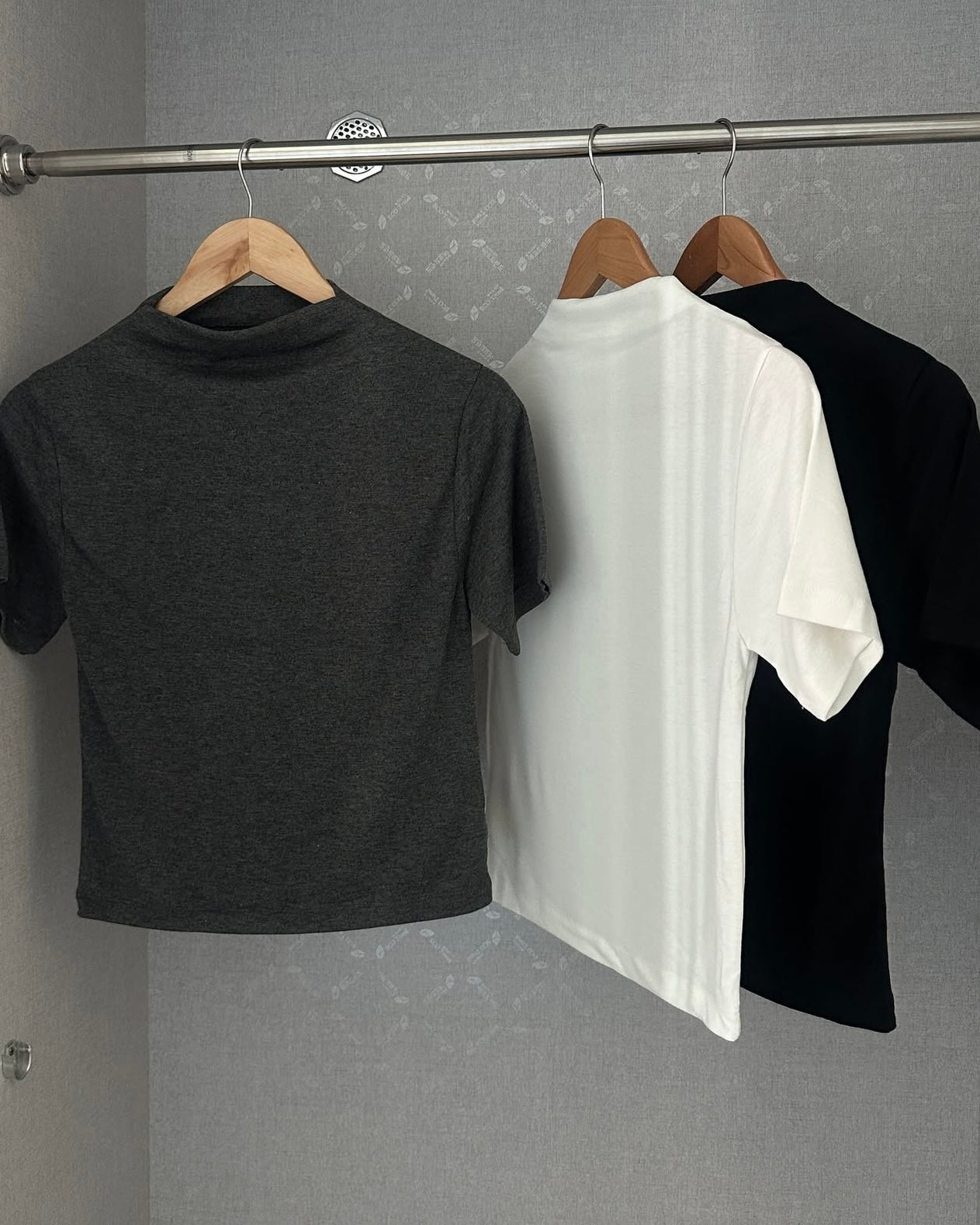 糯米糍高領tee