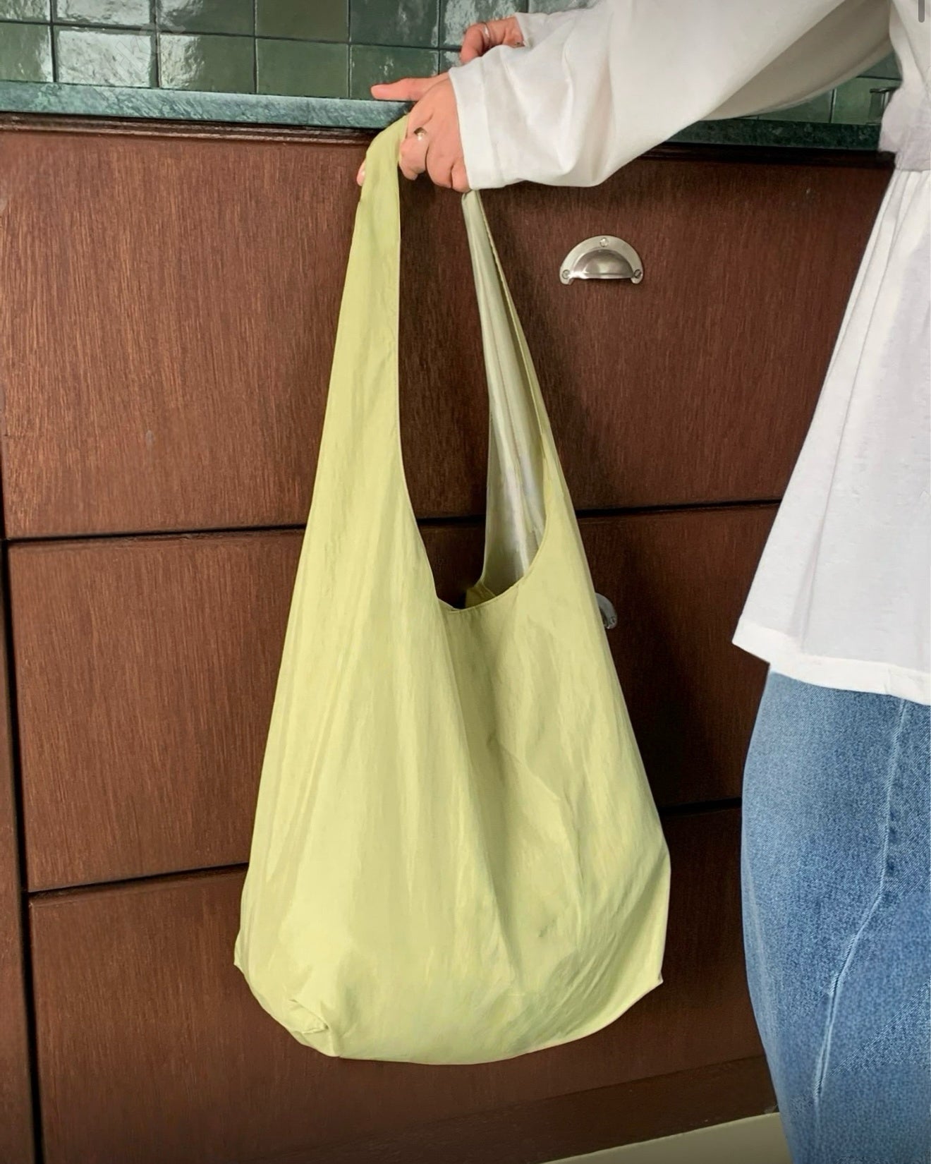 Chichi tote bag