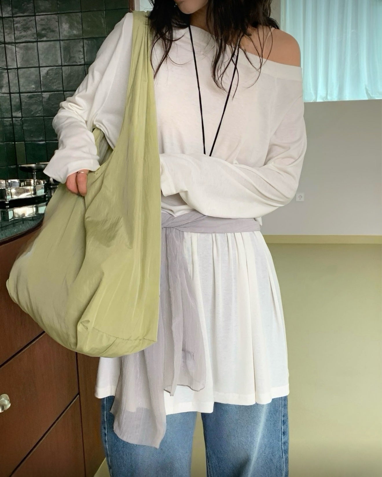 Chichi tote bag