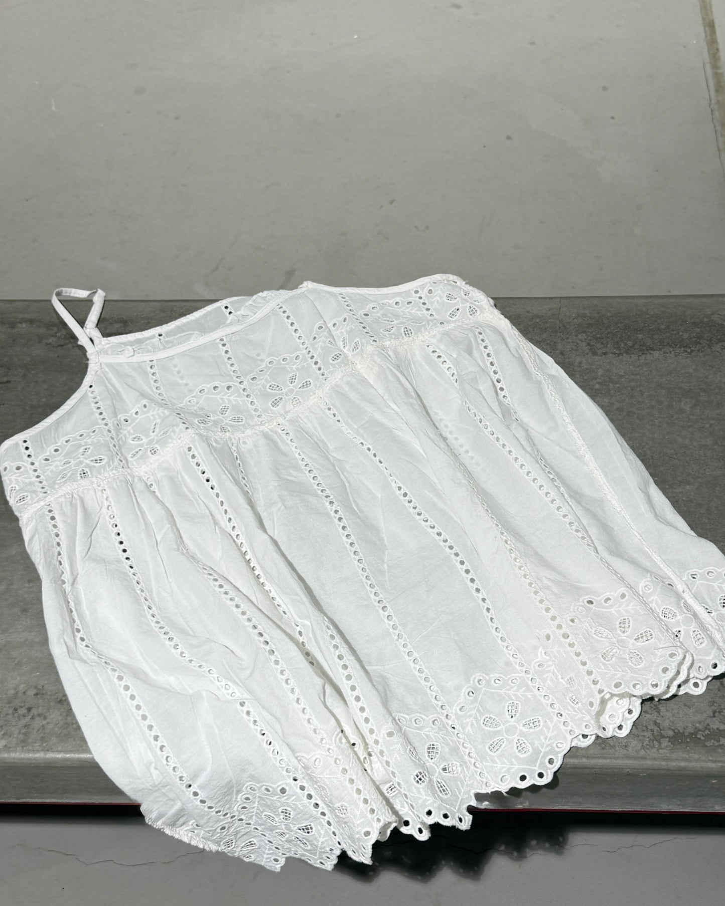 粒粒通花吊帶❁