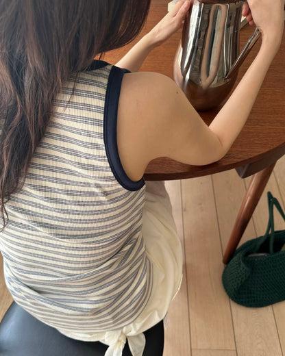 Stripe cool tank