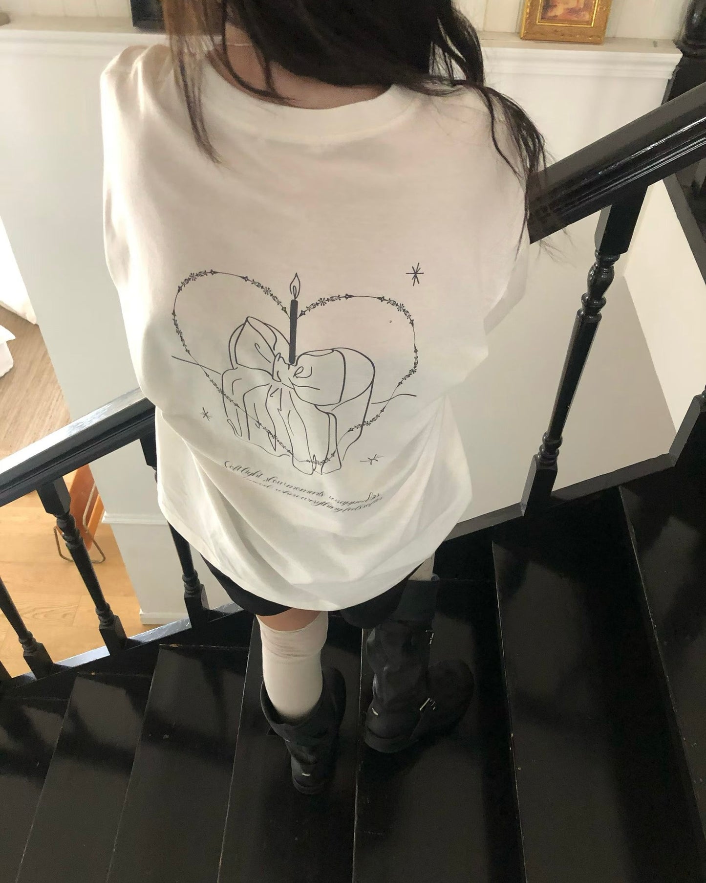 Ribbon cake tee