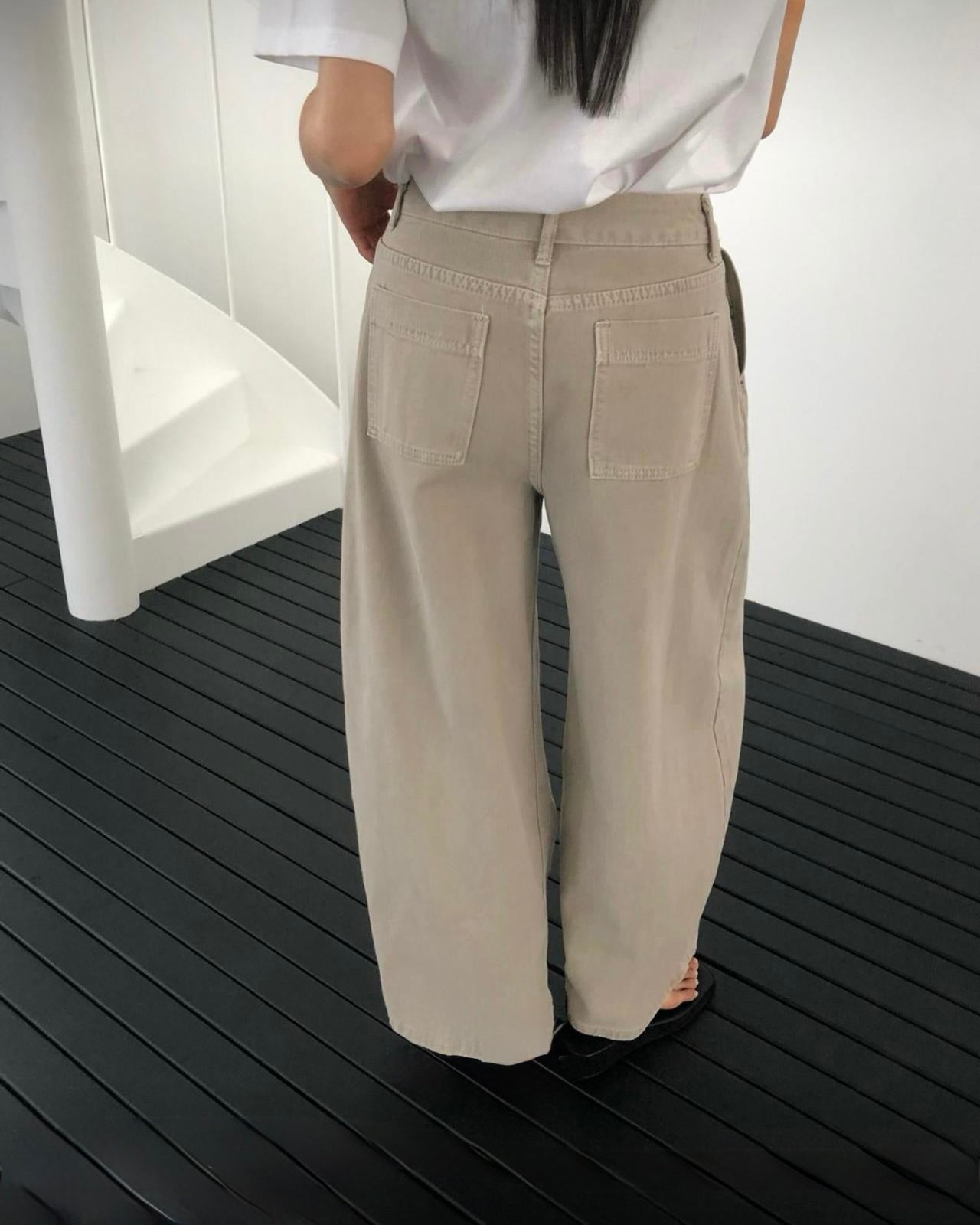 Weekly jeans