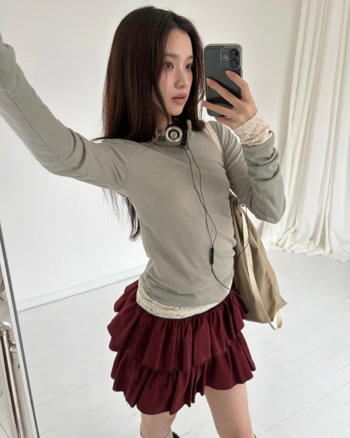 Seoul lace T