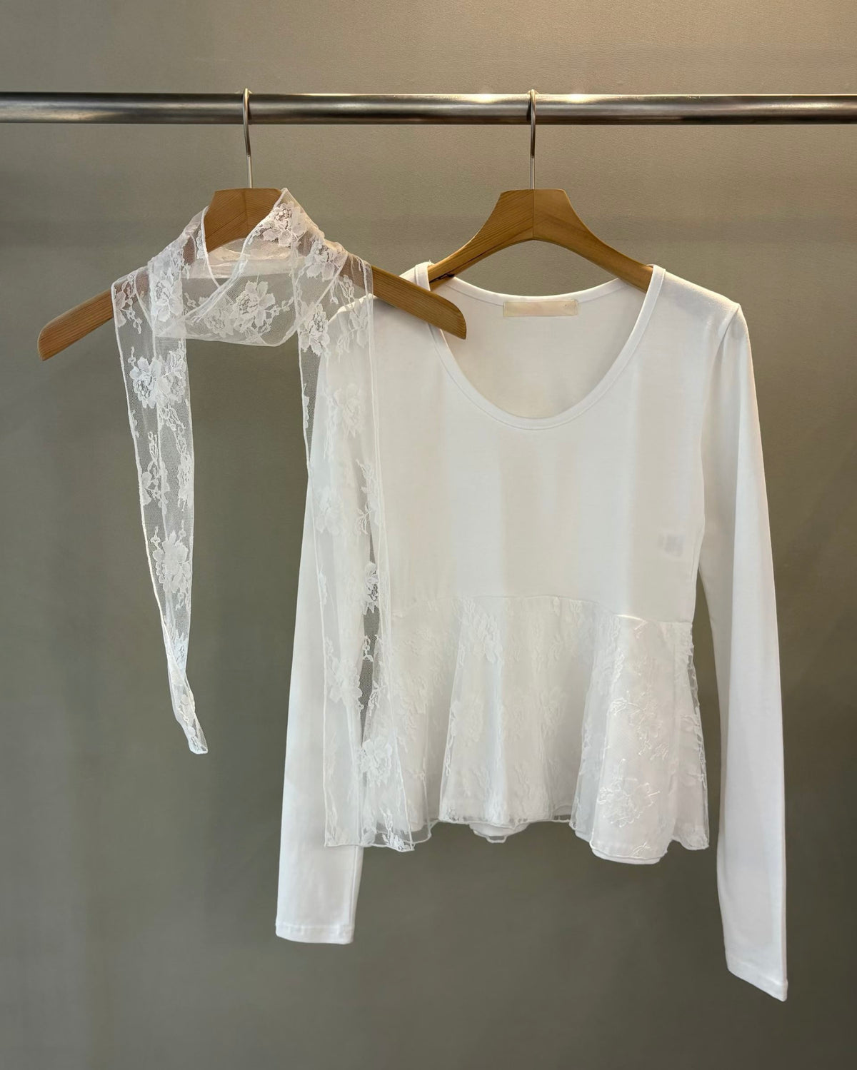 🍂autumn top(with lace scarf)