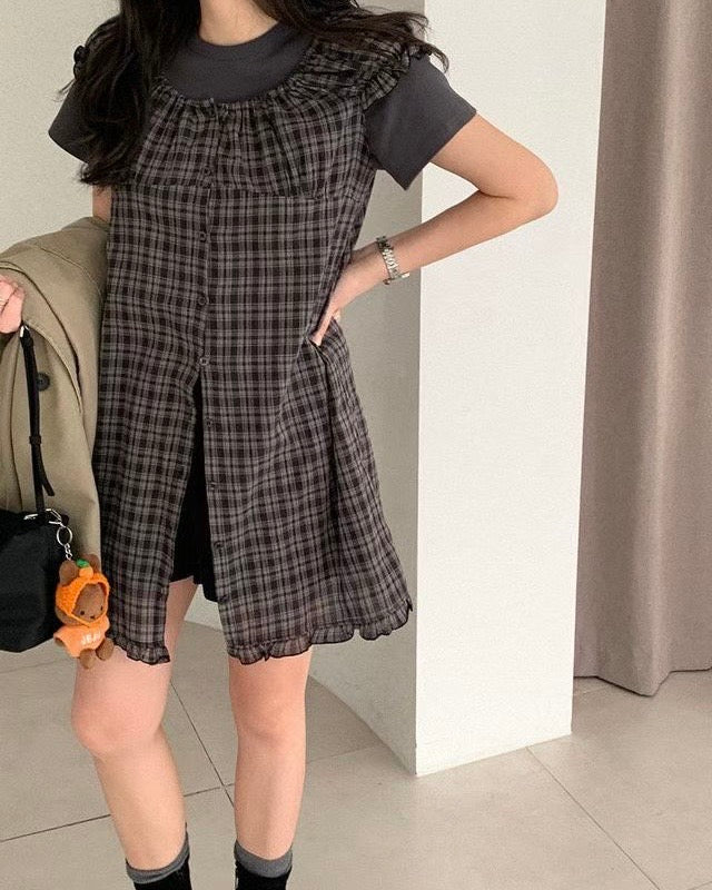 Woody ruffle dress