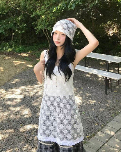 Floral mesh hat